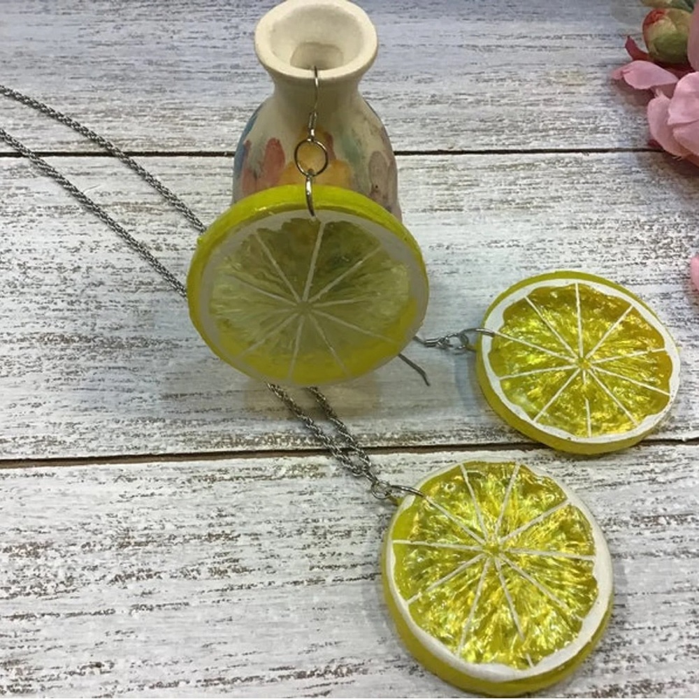 Lemon Necklace
